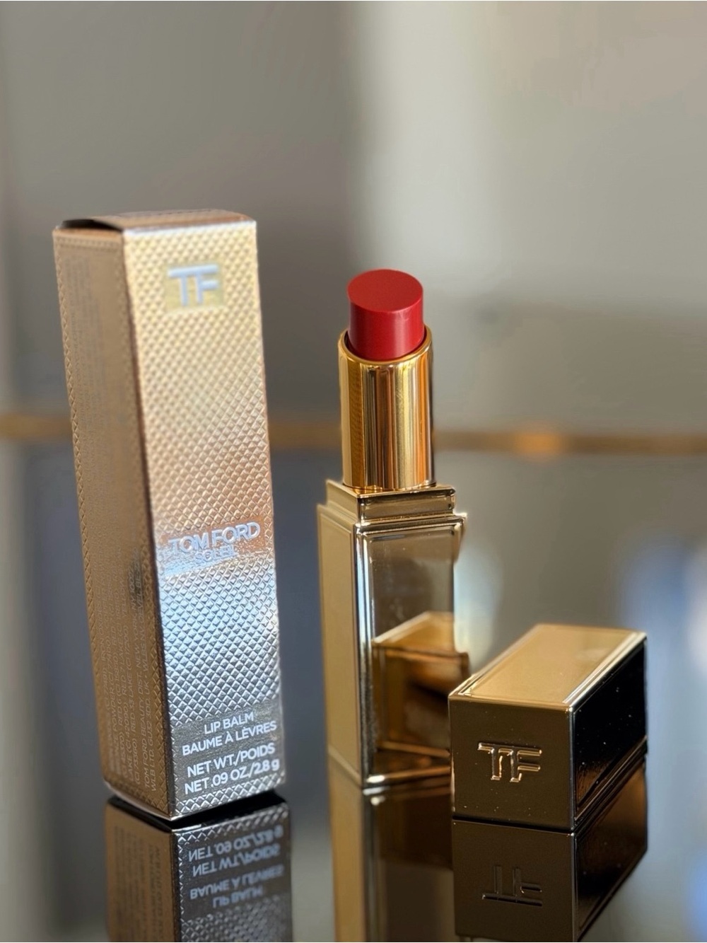 Tom Ford Lip Balm & Gloss Stick 04 uninhibited with Gold Case